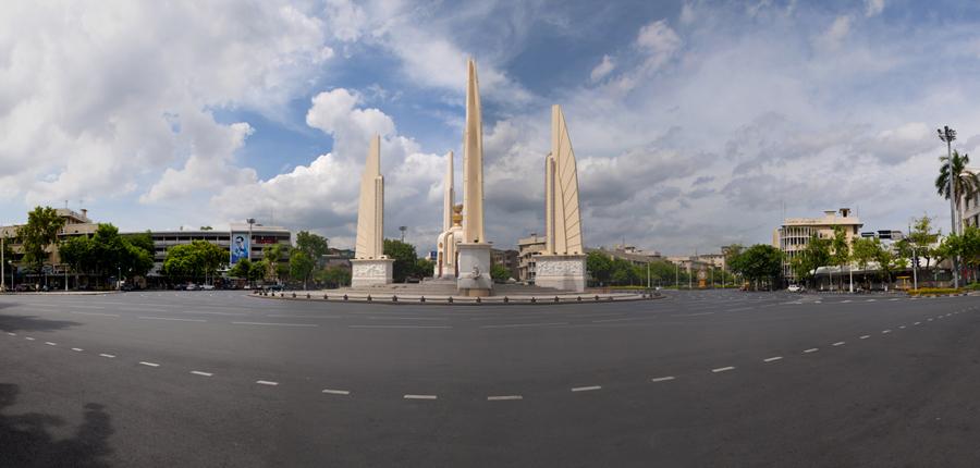 อนุสาวรีย์ประชาธิปไตย