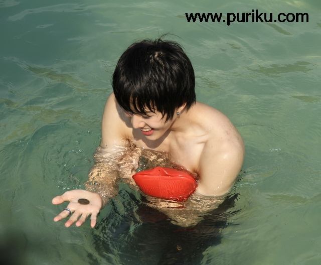 กอล์ฟ ไมค์ จาก ชะนีน้อยในป่าใหญ่