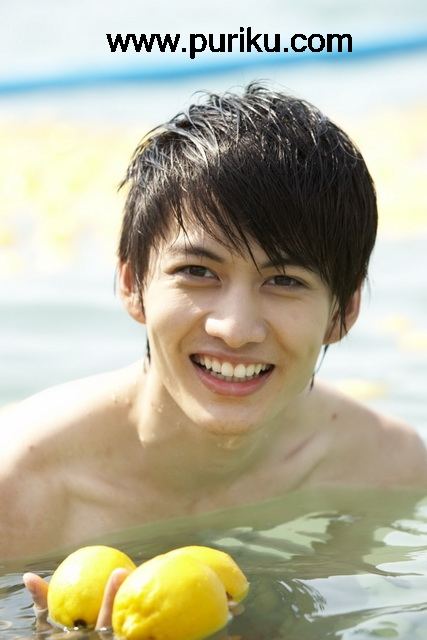 กอล์ฟ ไมค์ จาก ชะนีน้อยในป่าใหญ่