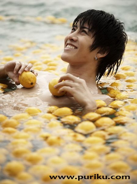 กอล์ฟ ไมค์ จาก ชะนีน้อยในป่าใหญ่