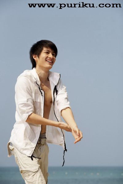 กอล์ฟ ไมค์ จาก ชะนีน้อยในป่าใหญ่