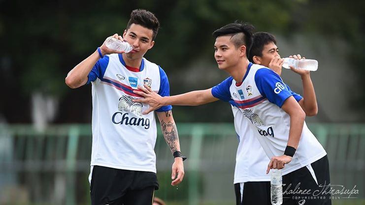 ต้น นฤบดินทร์ เจ๊ปลื้มมาก