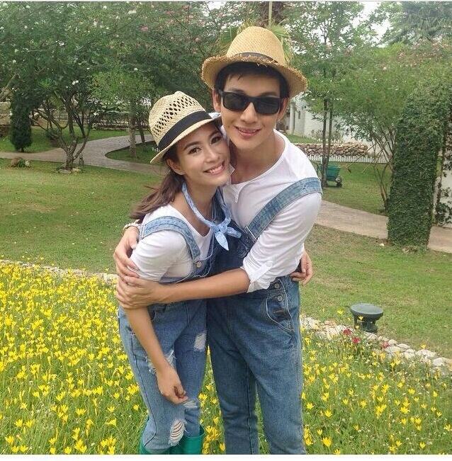 คู่รักคู่ครอบครัวแสนหวาน