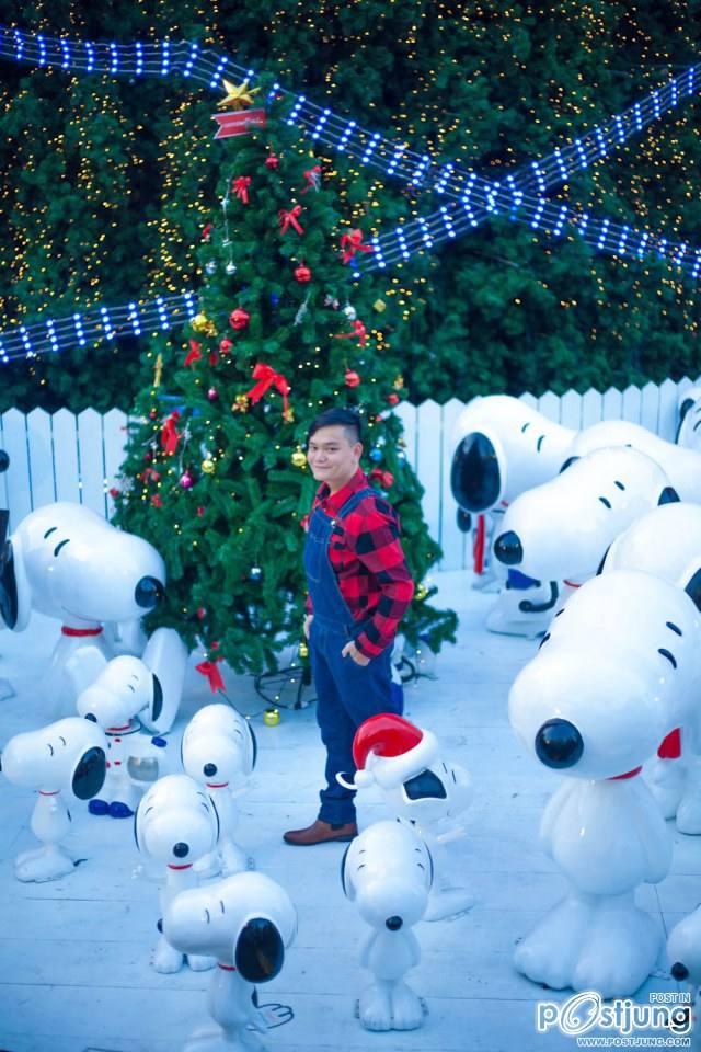 Koolcheng Trịnh T&uacute; Trung in Christmas