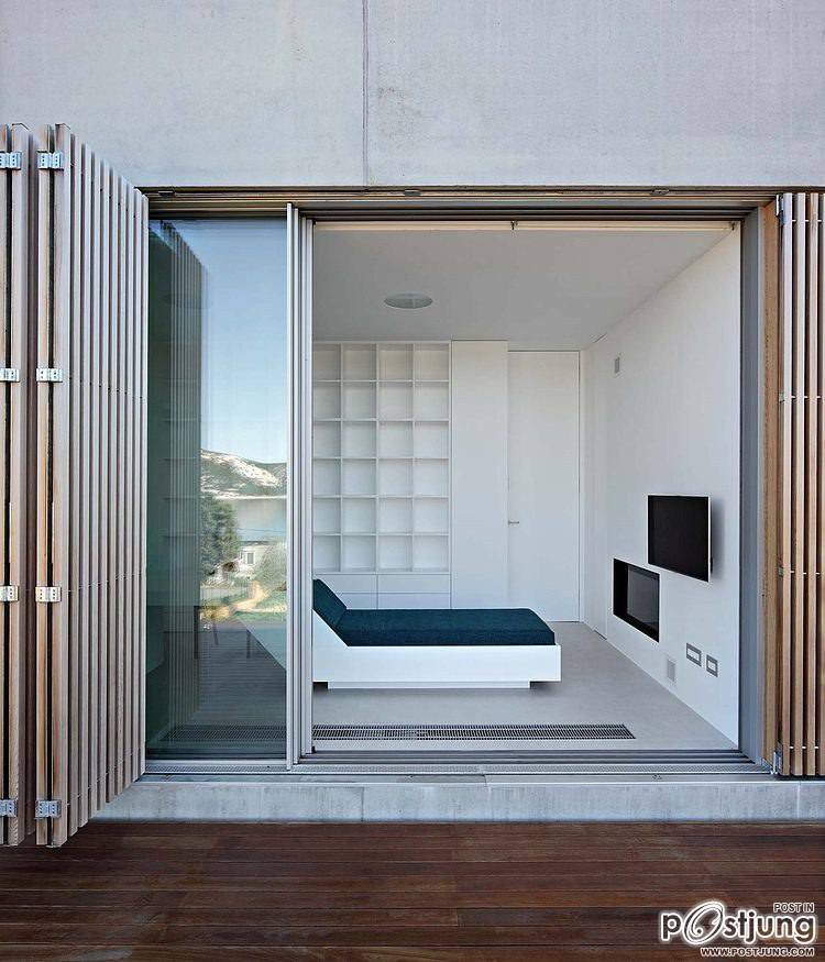 Olive House by LOG-URBIS