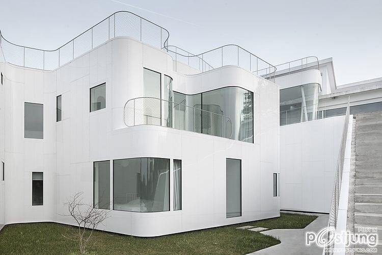 Casa V. by DOSIS