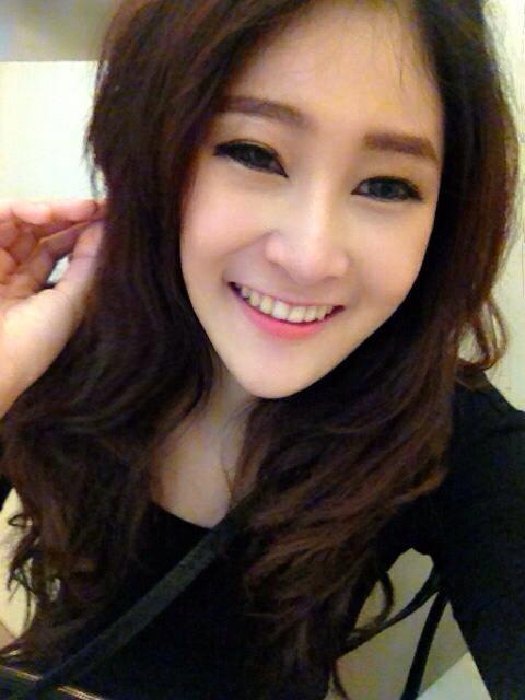 สาวๆน่ารักในเฟส