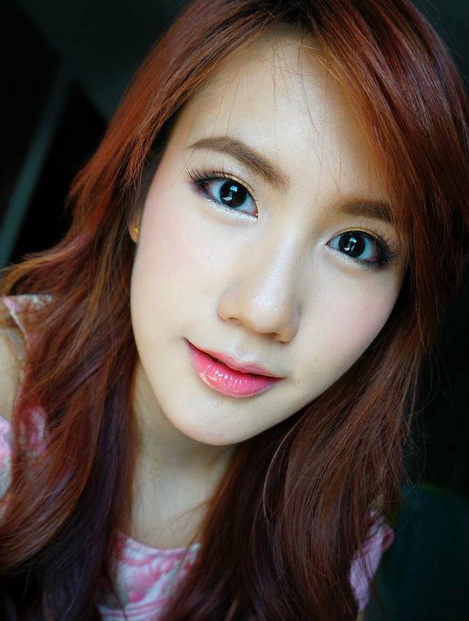 สาวๆน่ารักในเฟส