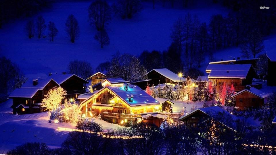 Mesmerizing Christmas Lights Photography From Around The World