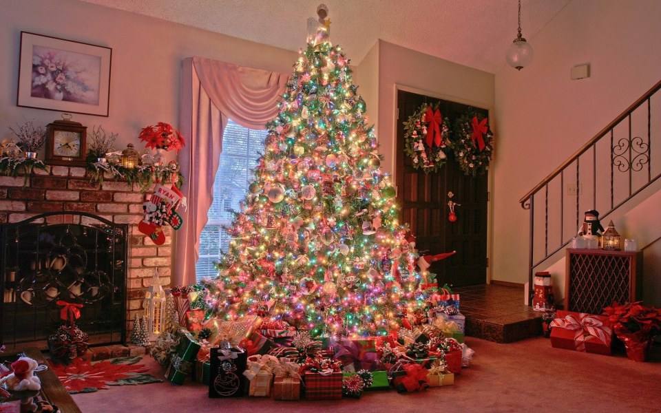 Mesmerizing Christmas Lights Photography From Around The World