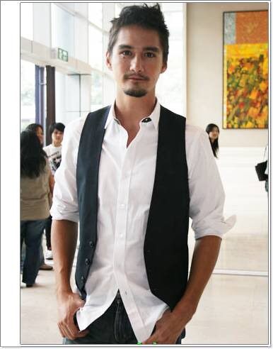 อนันดา เอเวอริ่งแฮม