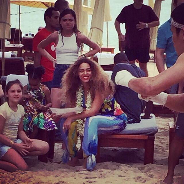Beyoncé ซุปตาร์ดังระดับโลก พาครอบครัวมาพักผ่อนช่วงคริสต์มาส ณ ภูเก็ต ประเทศไทย