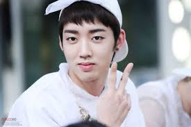 หนุ่มเกาหลี สุดฮอต หน้าใสเวอร์ ใครรู้จักบ้าง?