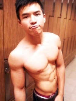 หนุ่มเอเซียน่ากินเสมอ