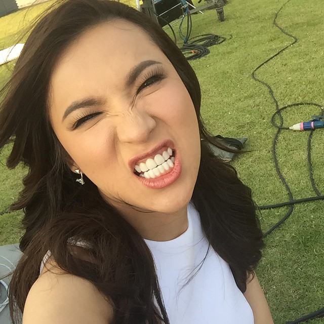 ดีเจต้นหอม สาวสวยรวยอารมณ์ขัน