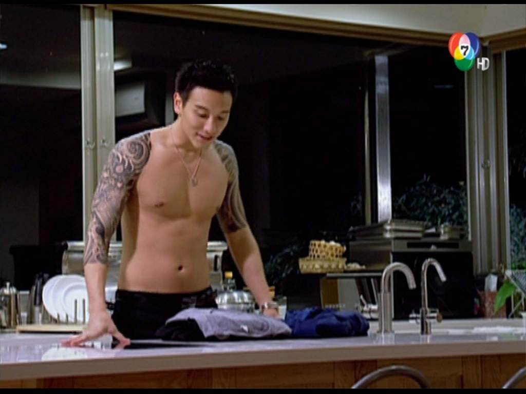 ฮอยสักเต็มเลย