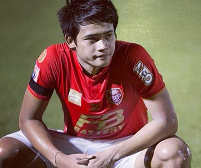 ขอนอกใจน้องต้นแป๊บ...แอบส่องน้องบาส พีรพัฒน์
