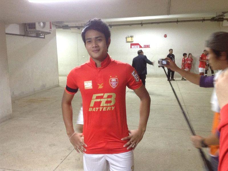ขอนอกใจน้องต้นแป๊บ...แอบส่องน้องบาส พีรพัฒน์