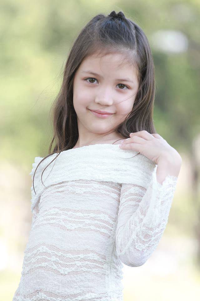น้องจัสมิน  นางเอกวัยเด็กละครสะใภ้หัวแดง ช่อง7