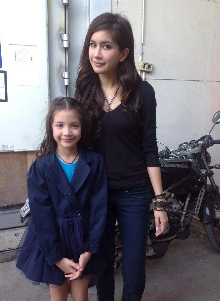 น้องจัสมิน  นางเอกวัยเด็กละครสะใภ้หัวแดง ช่อง7
