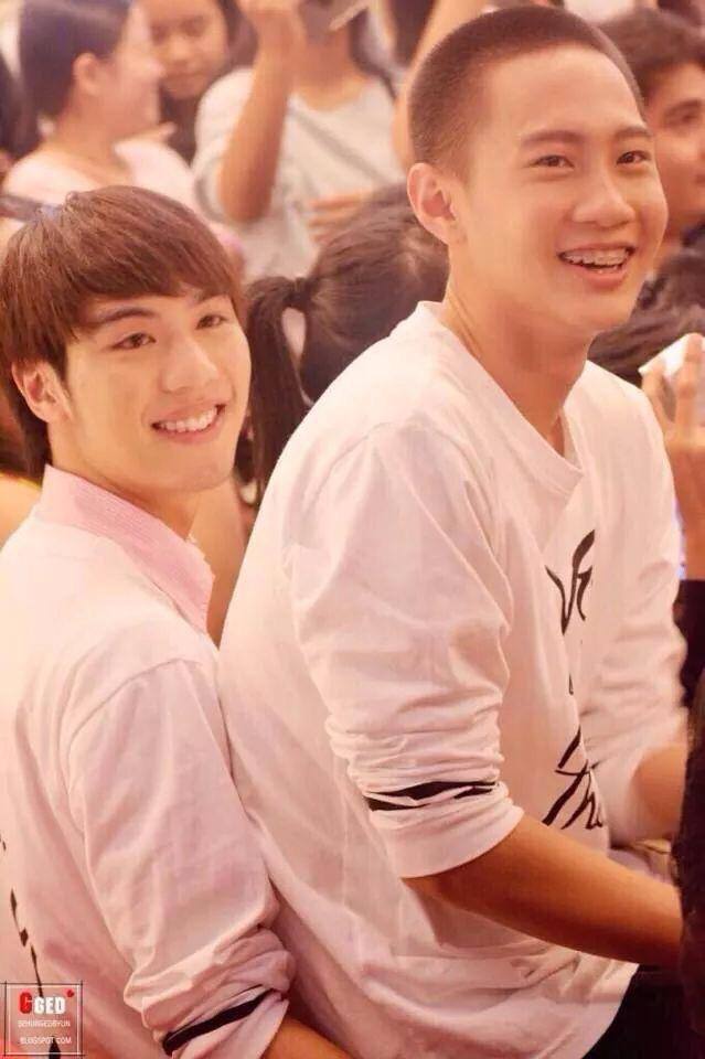 #ละมุนละไมไวท์กัปตัน