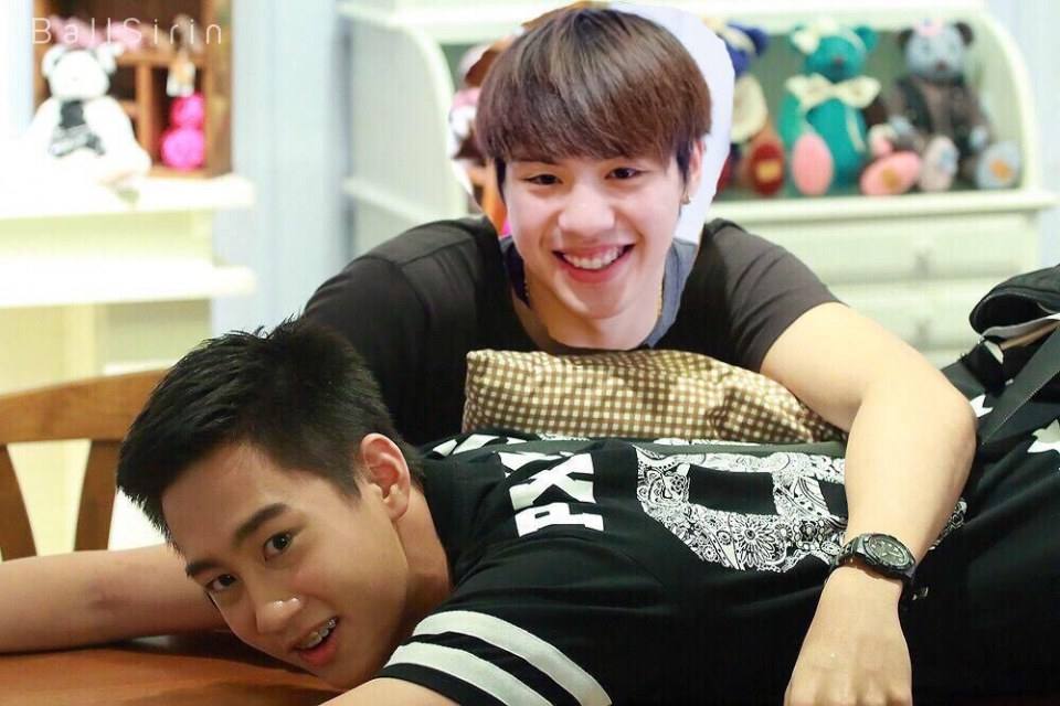 #ละมุนละไมไวท์กัปตัน