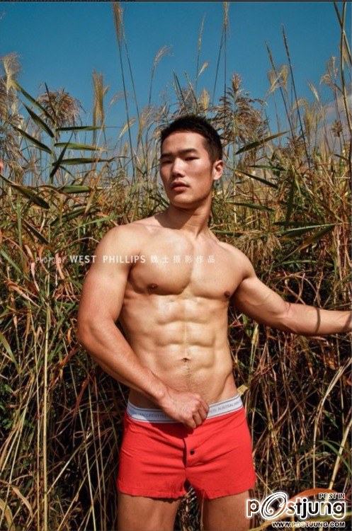 ถอดโชว์เรืองร่าง 720