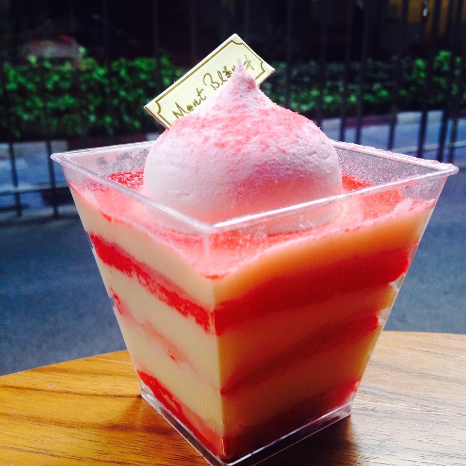 MontBlancSweetCafe