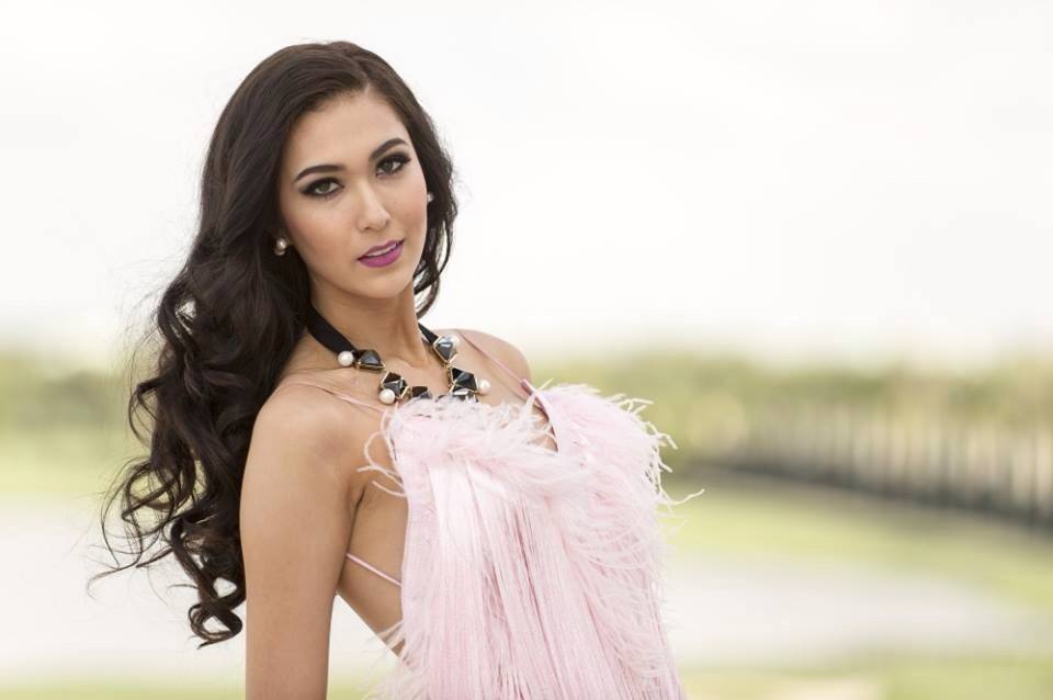 แอลลี่ @miss universe 2014/2015