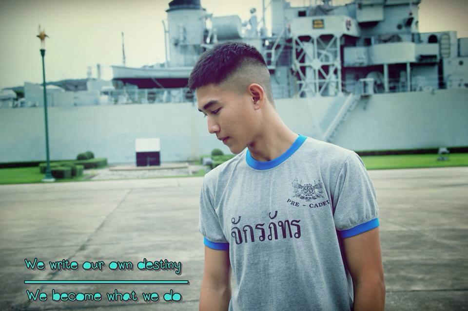 ฟินๆนายร้อยห้อยกระบี่