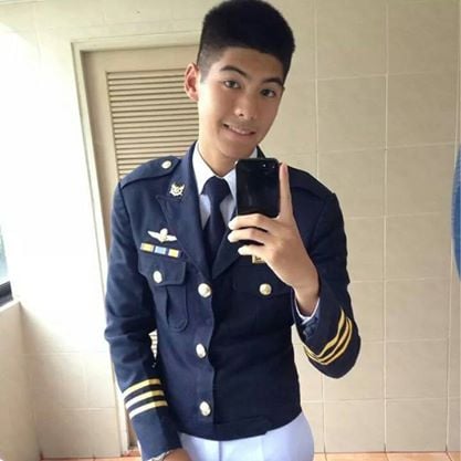 ฟินๆนายร้อยห้อยกระบี่