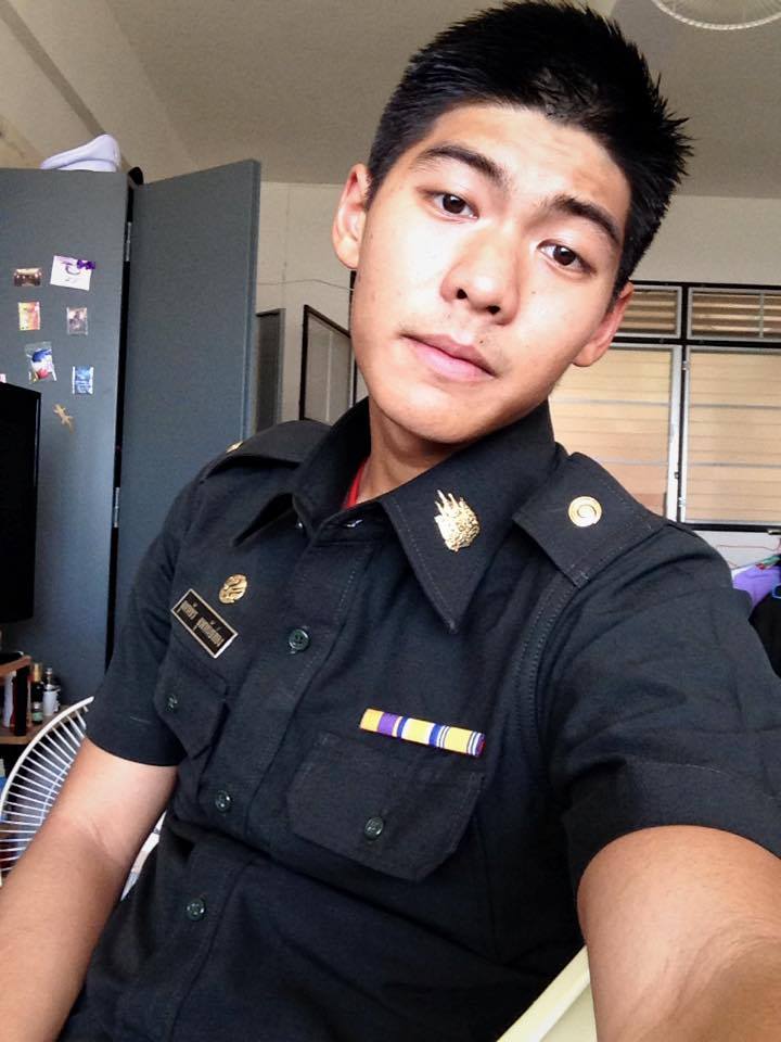 ฟินๆนายร้อยห้อยกระบี่