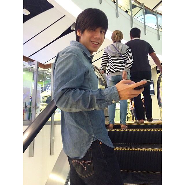 รอม อธิพัชร์ กุลวัฒน์ธนาลัย จากละคร อรุณสวัสดิ์