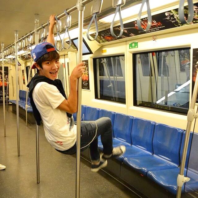 นน นาถวัฒน์ อุทุมมา จากละคร อรุณสวัสดิ์