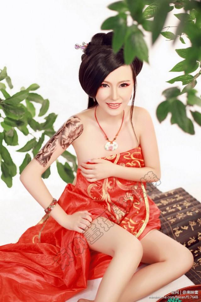 สาวจีนถ่ายแบบ เซ็กซี่ part 82