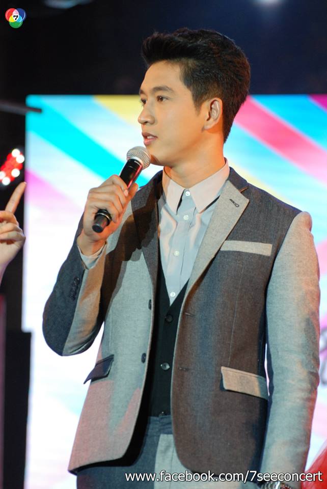 (เก็บตก) 7 สีคอนเสิร์ตพิเศษ "หรรษาวันเด็ก" พร้อมเหล่านักเเสดงคับคั่ง