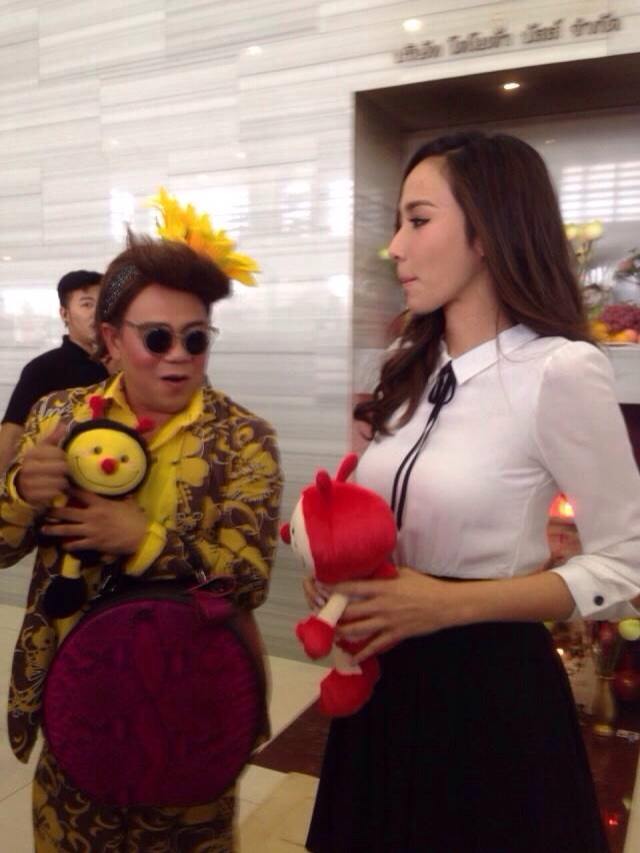 อั้ม พัชราภา งาน Toyota