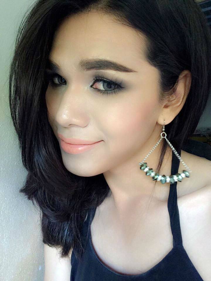 ทึ่ง! หน้าเดียวแต่คล้ายดาราหลายคน เธอสวยชัดเป๊ะ