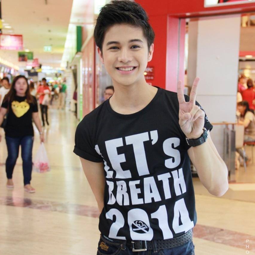 น้อง"เบนซ์ ศุภกิจ" ดาราวัยรุ่น สุดหล่อ น่ารัก