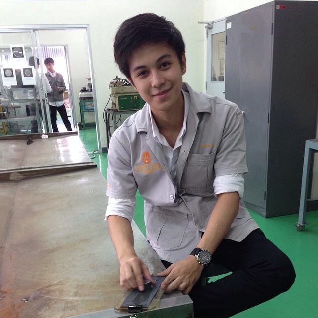 น้อง"เบนซ์ ศุภกิจ" ดาราวัยรุ่น สุดหล่อ น่ารัก