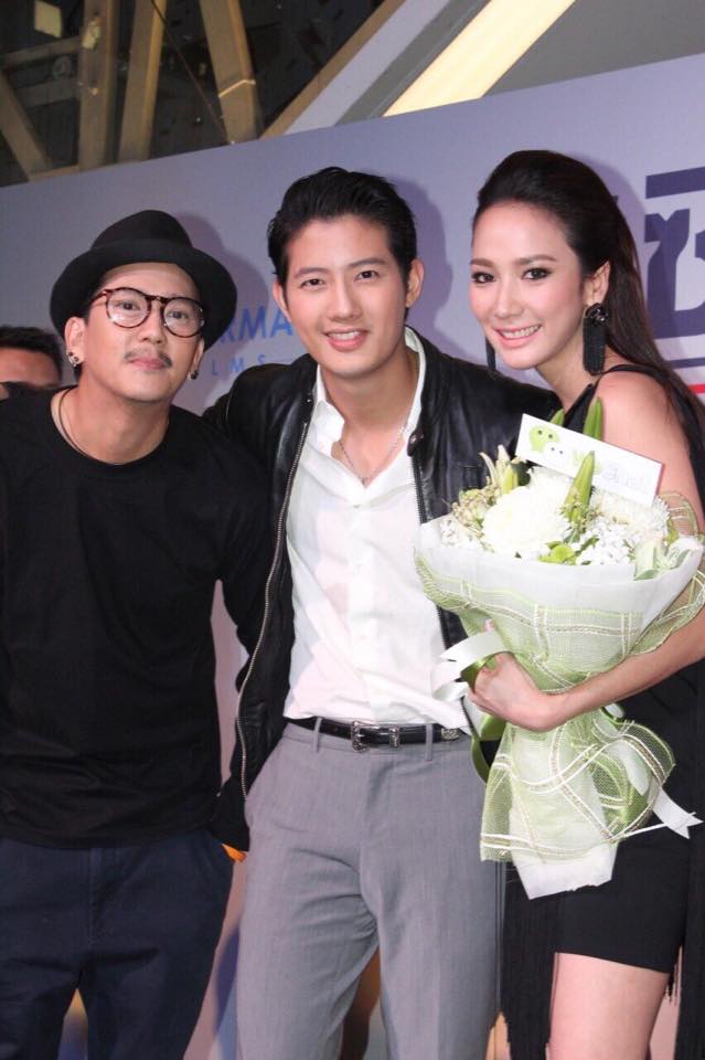 ซุปตาร์สาว "อั้ม พัชราภา" เเถลงข่าวงานเปิดตัวหนังซิงเกิลเลดี้ พร้อมเหล่านักเเสดงคับคั่ง!!