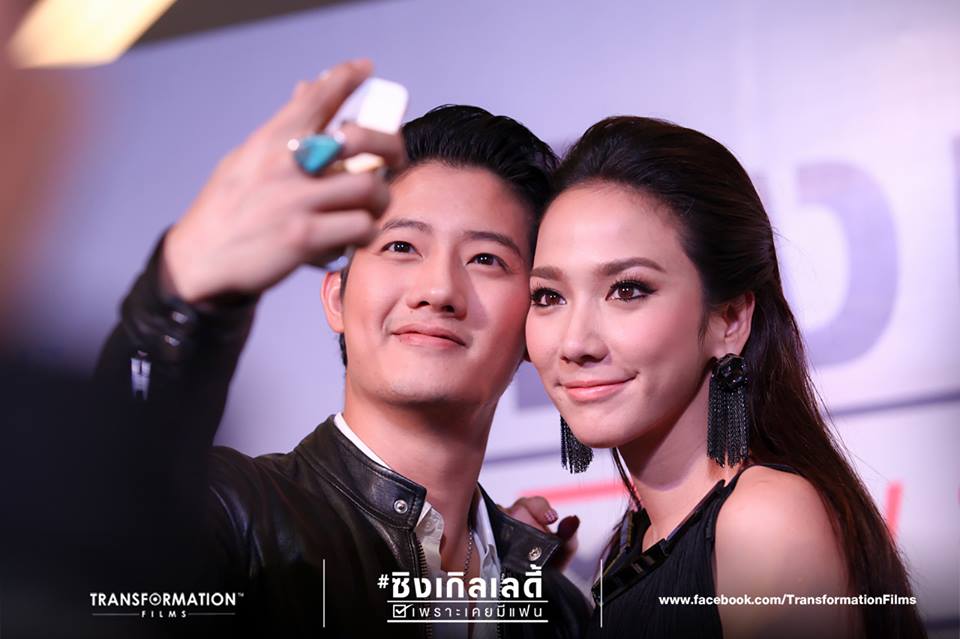 ห้างเเตก!! ซิงเกิลเลดี้ ส่งอั้ม มัดหัวใจ 6 ชายและหนุ่มๆ ทั้งประเทศ