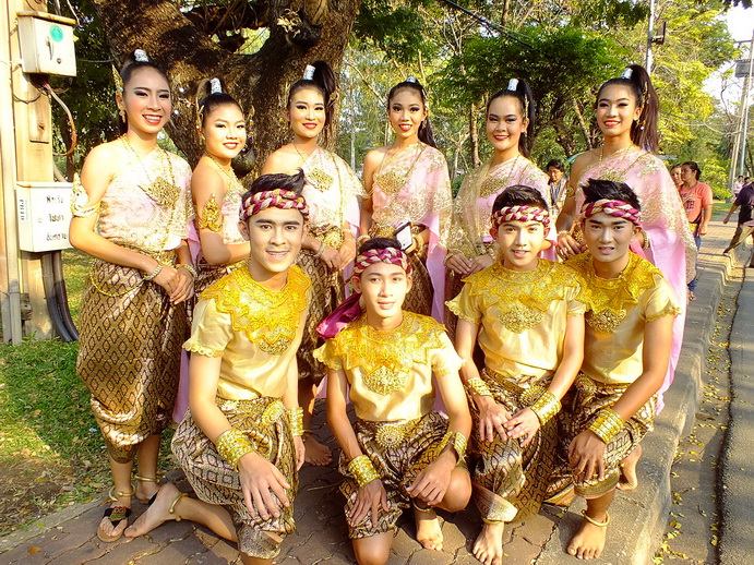 "เทศกาลเที่ยวเมืองไทย 2558" วันนี้-18 มกราคม 2558 ที่ยกเมืองไทยมาไว้ในสวนลุมพินี
