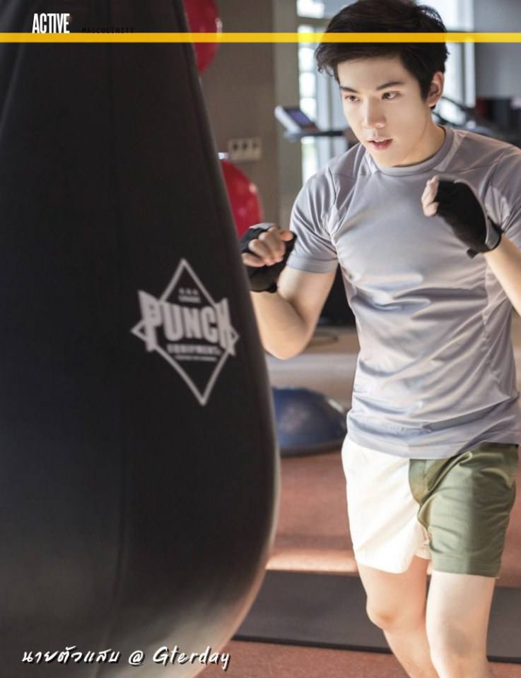 หนุ่มวิคเตอร์ @ Attitude