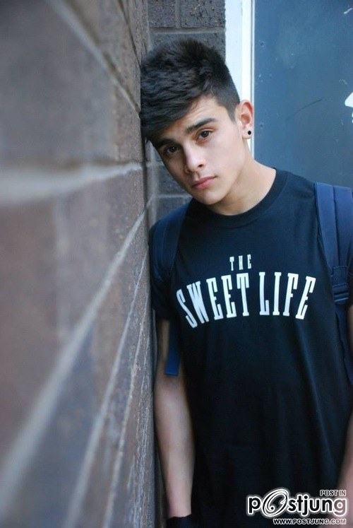 หล่อบ้างน่ารักบ้าง ๑๗
