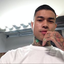 หล่อบ้างน่ารักบ้าง ๑๗