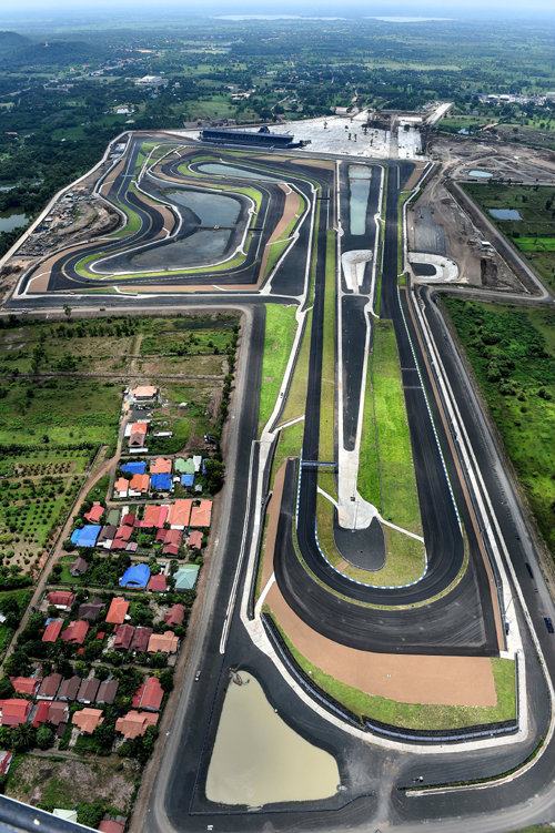 นกแอร์ชวนไปวิ่งมาราธอน ปั่นจักรยานที่บุรีรัมย์