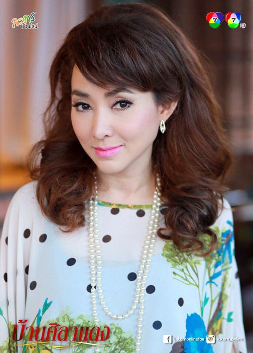 เเนะนำนักเเสดงละคร "บ้านศิลาเเดง" พร้อมเปิดตัวนางเอกใหม่ลูกครึ่งฝาเเฝดมาเเรง!!