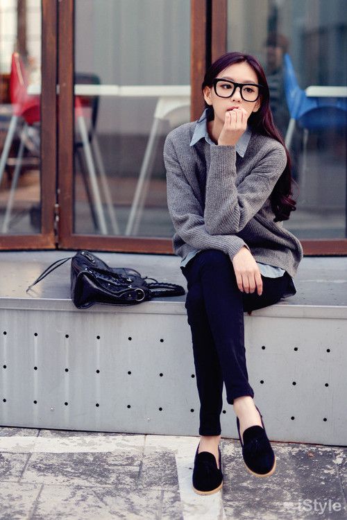 สาวแว่น น่ารักๆ มีมาให้ชมกันเพียบ!!!