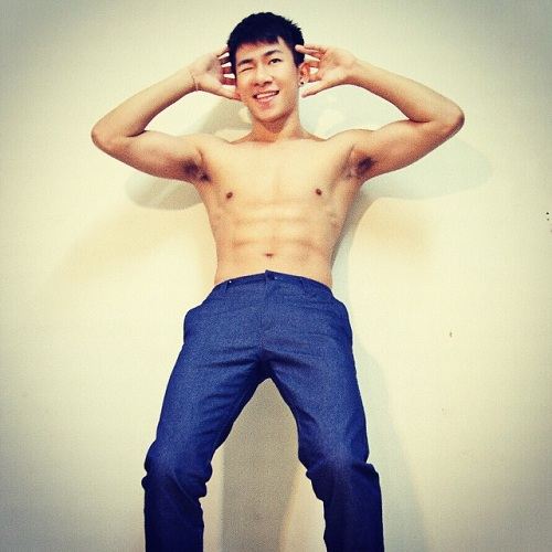 หนุ่มหน้าเป๊ะ กับ วิธีดูแลตัวเองให้เด็กตลอดเวลา